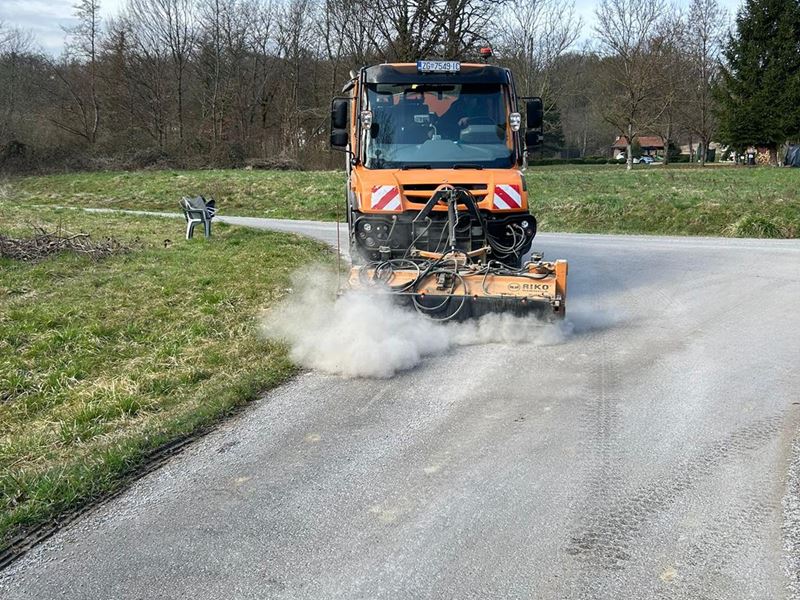 Čišćenje cesta i košnja bankina