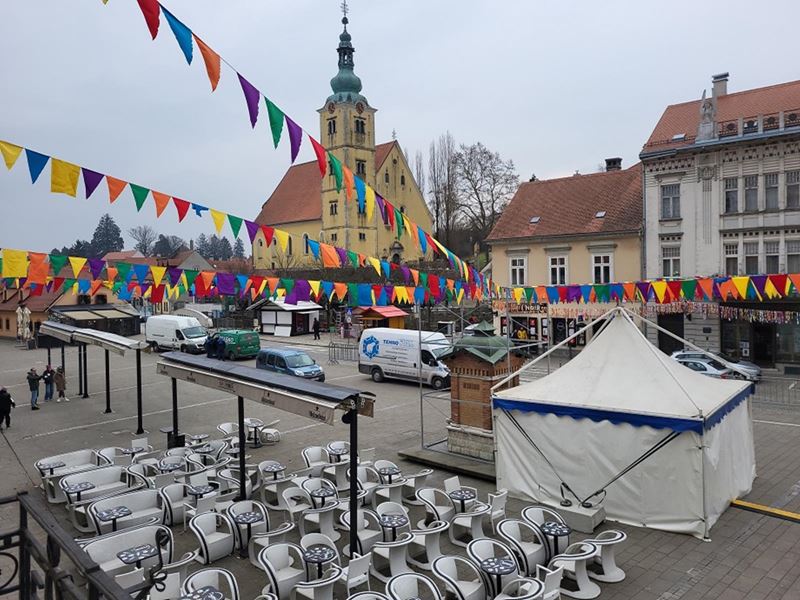 Ukrašavanje grada za 197. Samoborski fašnik